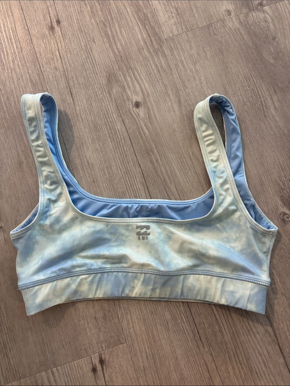 Billabong Pale Blue Tie-Dye Scoop Bralette/swim top. No pads